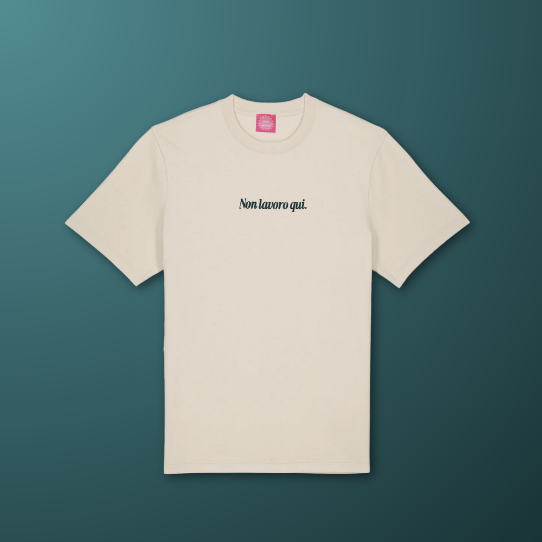 T-Shirt | Non lavoro qui 💼 | Vestibilità Over