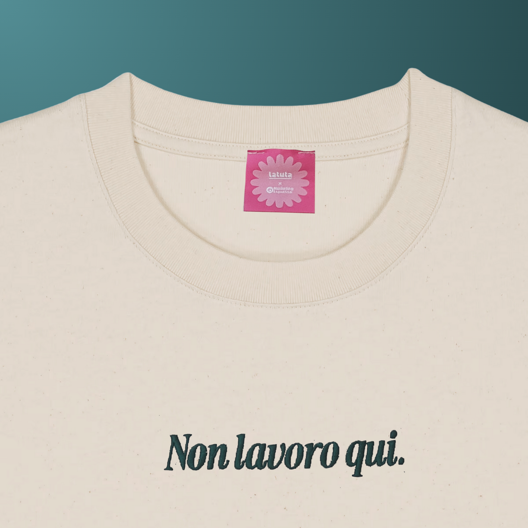 T-Shirt | Non lavoro qui 💼 | Vestibilità Over